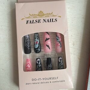 24PCS Halloween Press On Nails